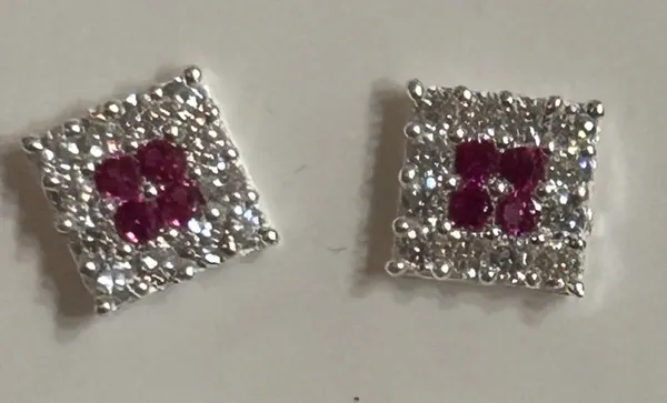 Silver_925_Silver_Square_Stud_Earrings_For_Women