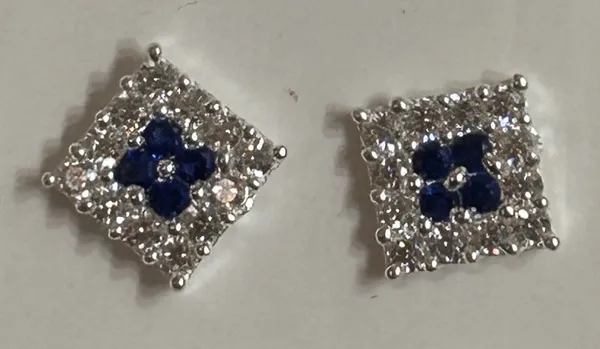 Silver_925_Sterling_Rhinestone_Floral_Stud_Earrings_For_Women