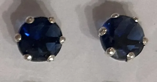 Blue_925_Silver_Round_Stud_Earrings_For_Women