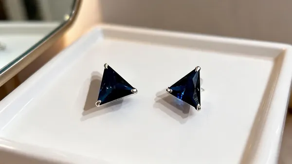 Blue_925_Silver_Triangular_Stud_Earrings_For_Women