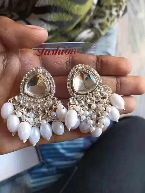 Silver_Tone_Pearl_Drop_Chandelier_Earrings