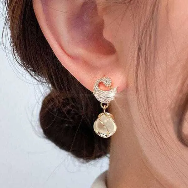 Gold_Tone_Rhinestone_Crescent_Drop_Earrings_for_Women