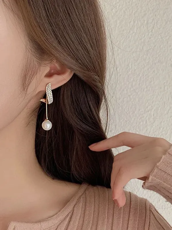 Gold_Tone_Crystal_Pearl_Drop_Earrings_for_Women