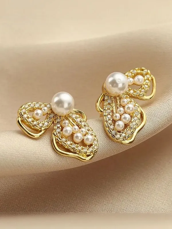 Gold_Tone_Pearl_Butterfly_Earrings_for_Women