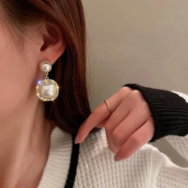 Gold_Tone_Pearl_Drop_Earrings_for_Women
