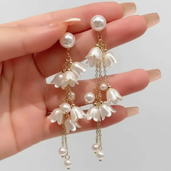 White_Pearl_Floral_Drop_Earrings_for_Women