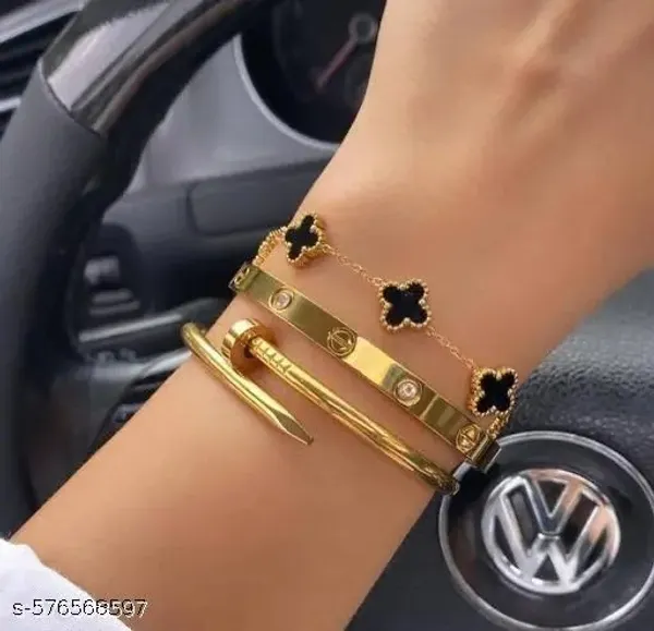 Gold-Tone_Clover_Bracelet_Set_for_Women