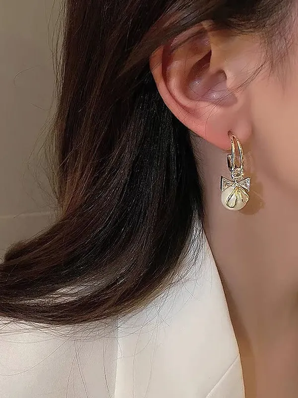 Gold_Tone_Pearl_Bow_Earrings_for_Women