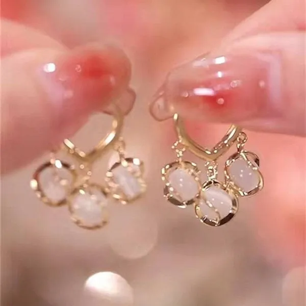 Gold_Tone_Geometric_Drop_Earrings_for_Women