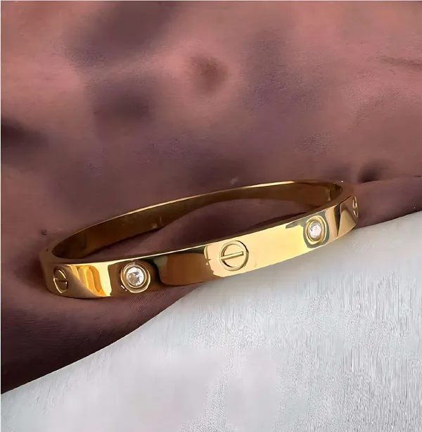 Gold_Tone_Screw_Motif_Bracelet_for_Women