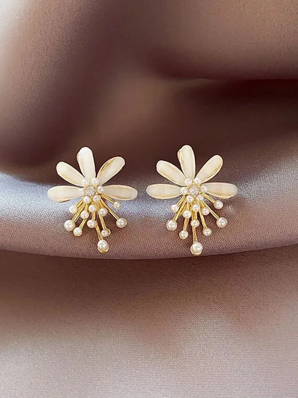 Gold-Tone_Floral_Pearl_Drop_Earrings_for_Women