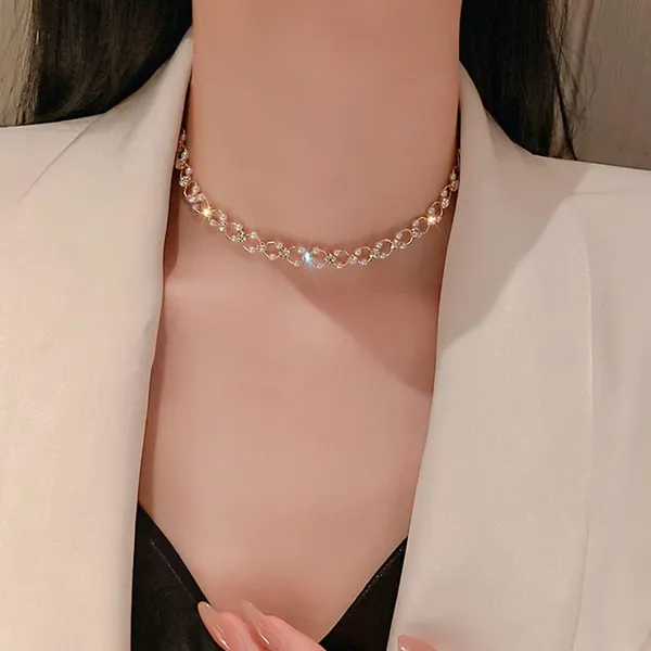 Gold_Tone_Pearl_And_Crystal_Necklace_for_Women