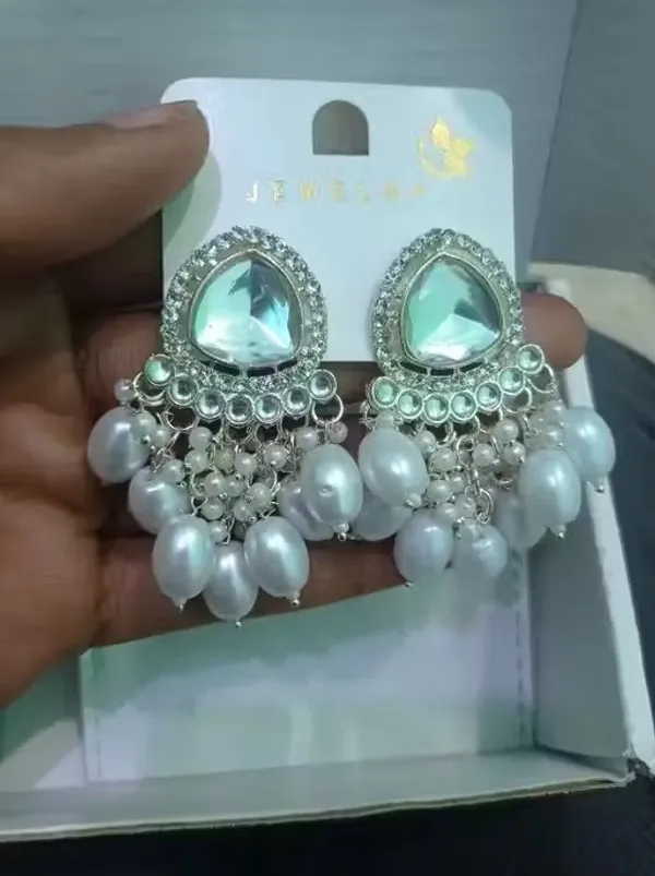 Silver_Tone_Pearl_Drop_Chandelier_Earrings