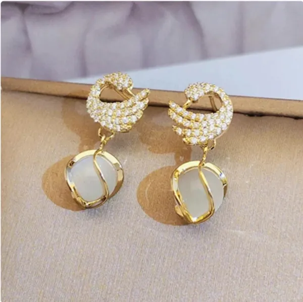 Gold_Tone_Rhinestone_Crescent_Drop_Earrings_for_Women