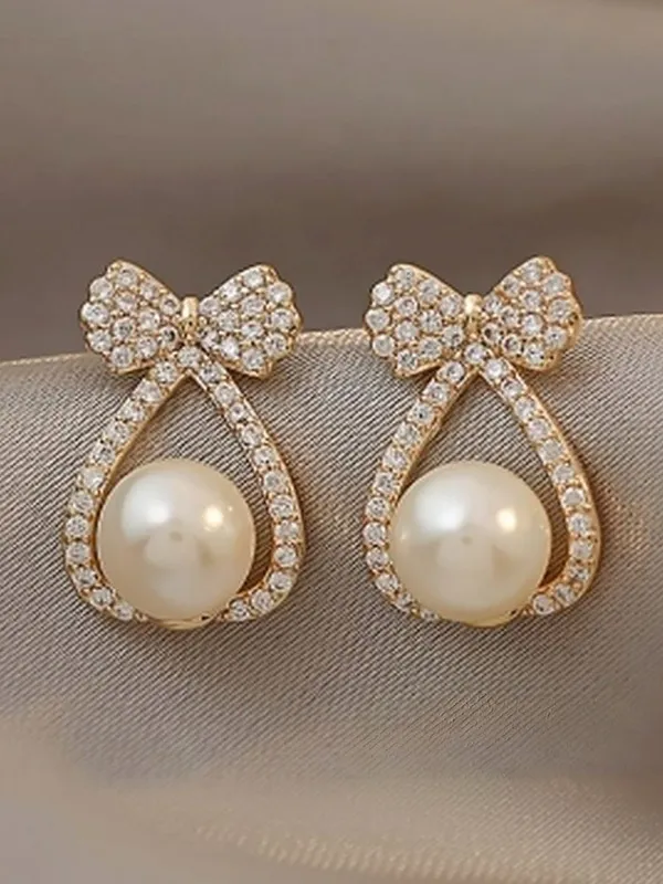 Gold_Tone_Bow_Pearl_Drop_Earrings_for_Women