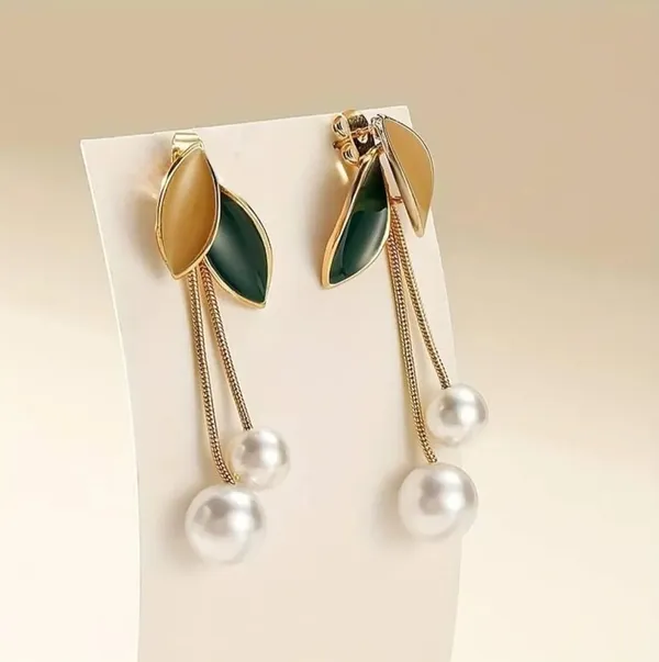 Gold-Tone_Leaf_Drop_Earrings_for_Women
