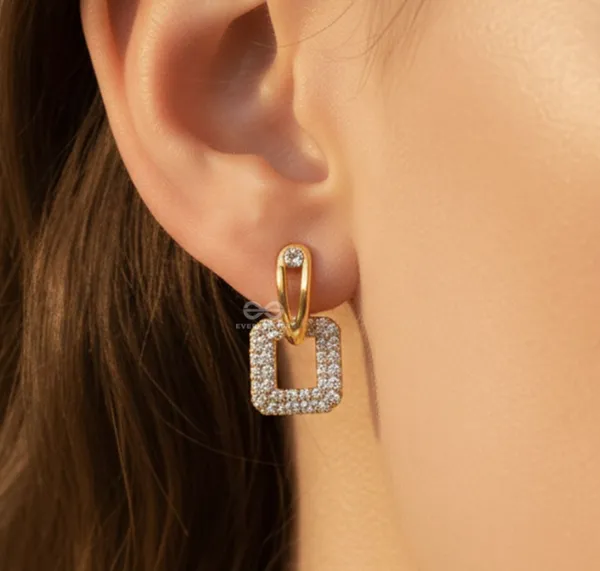 Gold_Tone_Rhinestone_Square_Drop_Earrings_for_Women