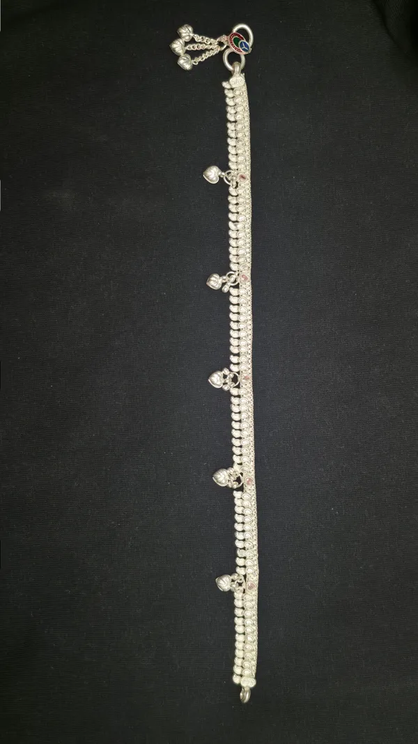 Silver_Tone_Traditional_Anklet_for_Women