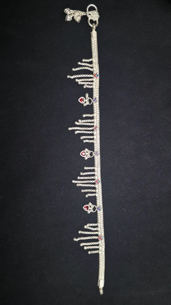 Silver_Tone_Charm_Anklet_For_Women
