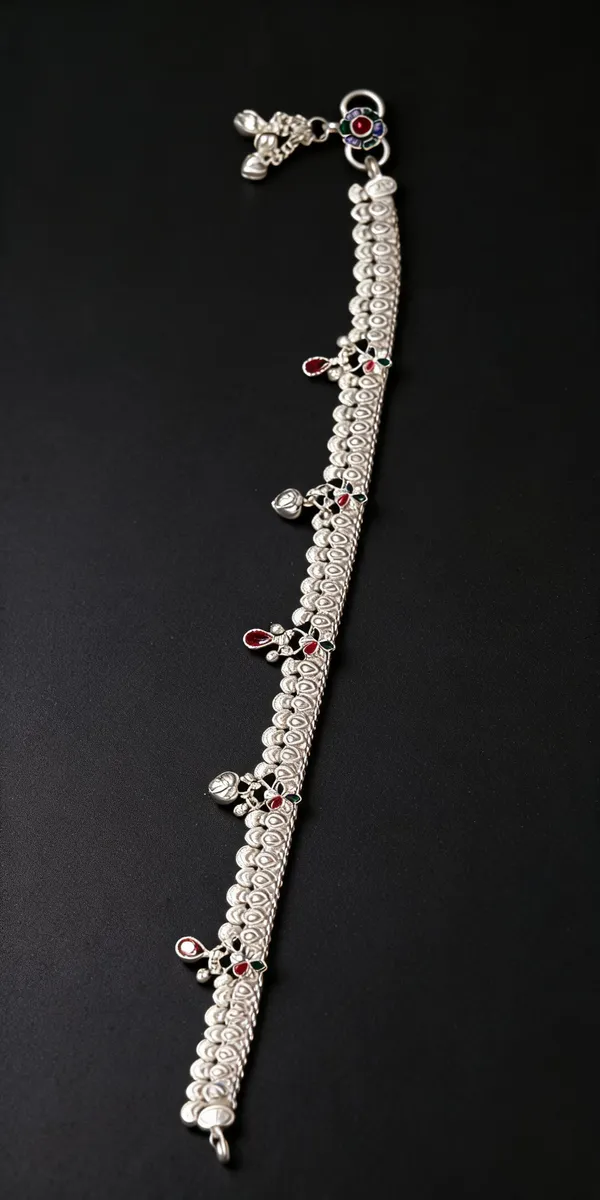 Silver_White_Metal_Traditional_Payal_For_Women