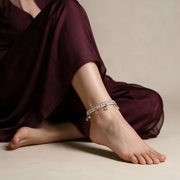 Silver_White_Metal_Traditional_Payal_For_Women