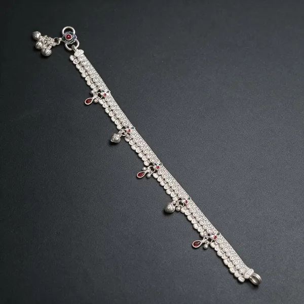 Silver_White_Metal_Traditional_Payal_For_Women