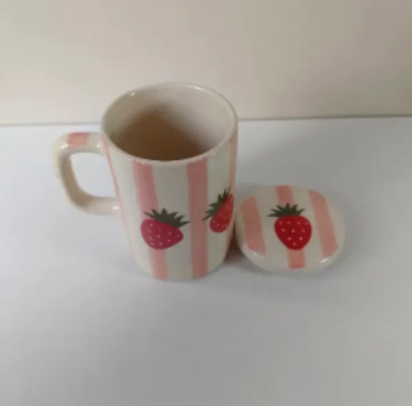 Pink_And_Red_Stoneware_Mug_With_Coaster_For_Kitchen