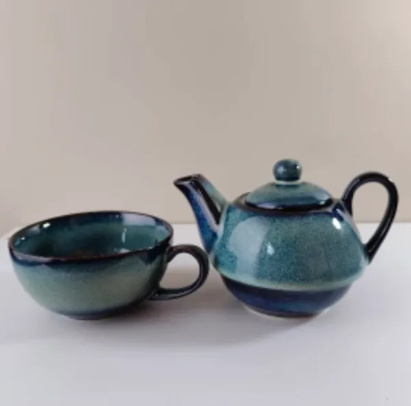 Blue_Stoneware_Teapot_And_Cup_Set_For_Kitchen