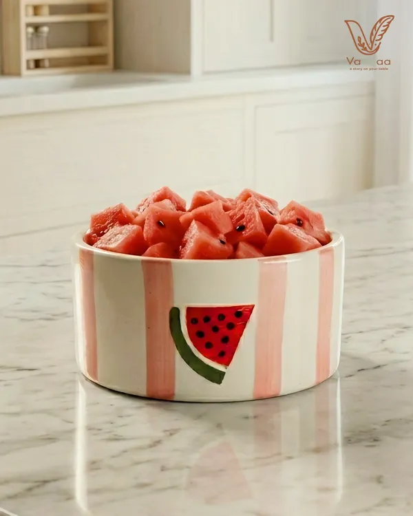 Pink_And_White_Stoneware_Serving_Bowl_For_Kitchen