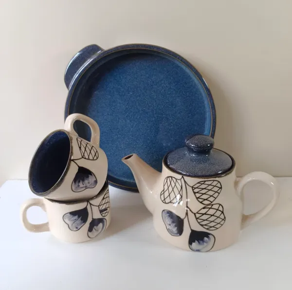 Ceramic_Tea-Time_Floral_Print_Tea_Set