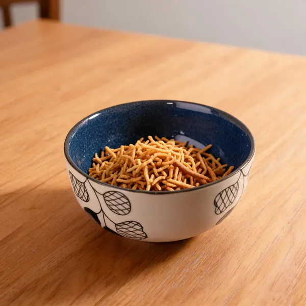 Blue_And_White_Stoneware_Bowl_For_Kitchen