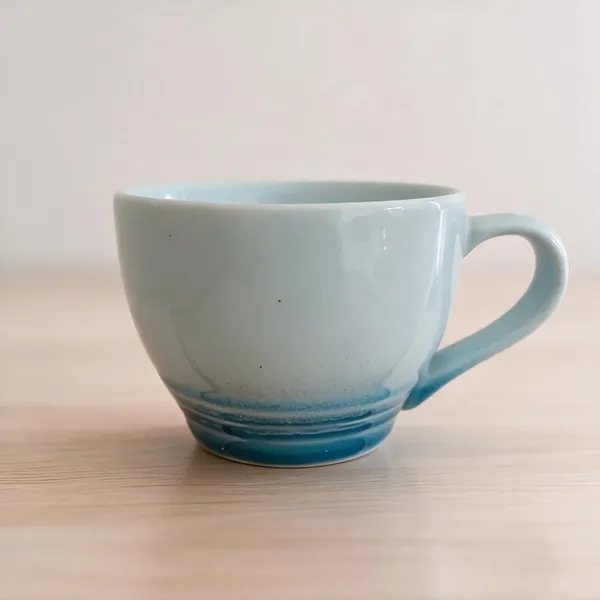 Light_Blue_Stoneware_Coffee_Mug_For_Kitchen