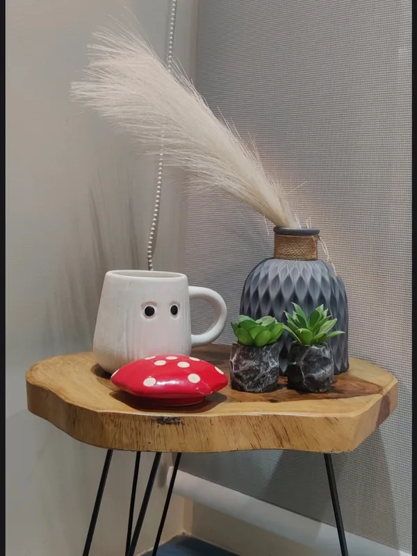 Red_With_White_Stoneware_Decorative_Showpiece_For_Kitchen
