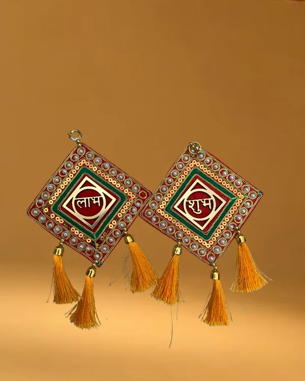 Premium_Diamond_Shubh_Labh_Wall_Hanging_with_Designer_Floral_Door_Toran_|_Festive_Entrance_Decor_Set