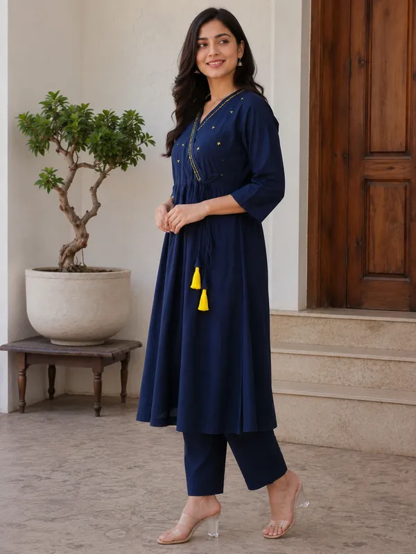 Womens_Navy_Blue_Anghrakha_Kurta_Set_In_Pure_Cotton_Navy_Blue