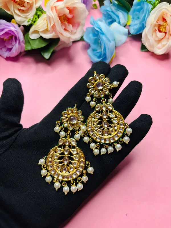 The_Noor_Royal_Kundan_Chandbali_Earrings
