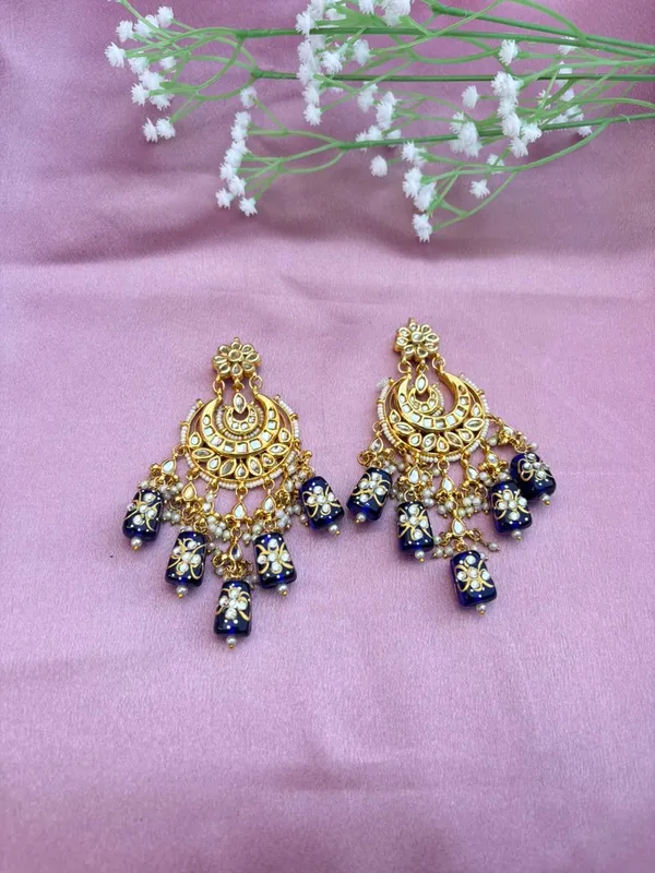 Handcrafted_White_Meenakari_And_Kundan_Chandbali_Earrings