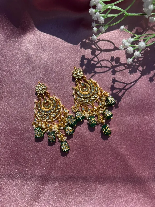 Handcrafted_White_Meenakari_And_Kundan_Chandbali_Earrings