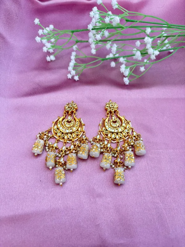 Handcrafted_White_Meenakari_And_Kundan_Chandbali_Earrings