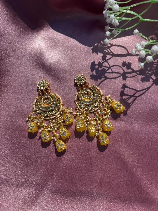 Gold_Tone_Kundan_Chandbali_Earrings_for_Women