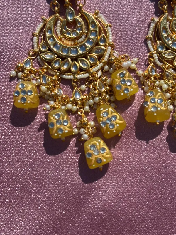 Gold_Tone_Kundan_Chandbali_Earrings_for_Women