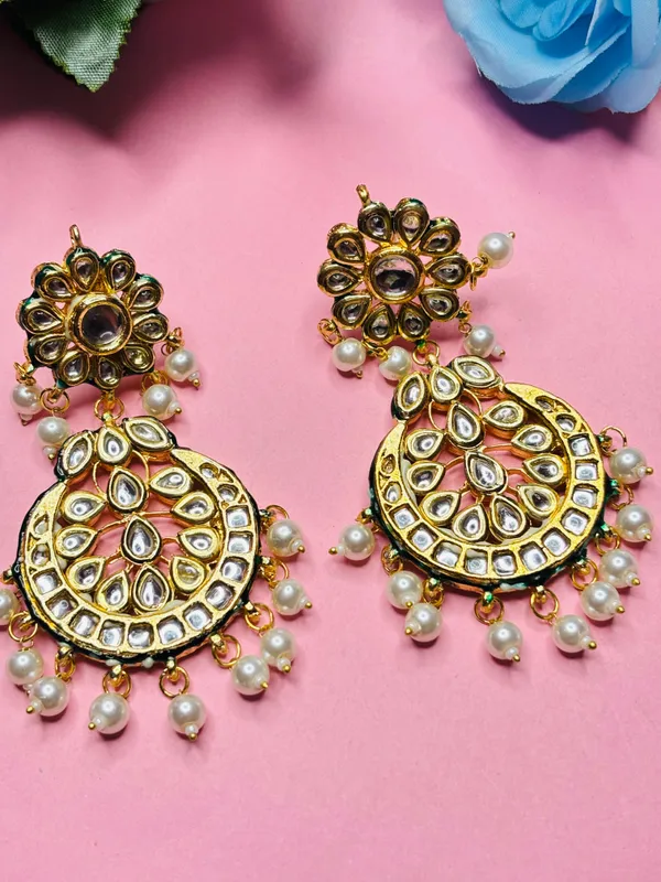 The_Noor_Royal_Kundan_Chandbali_Earrings