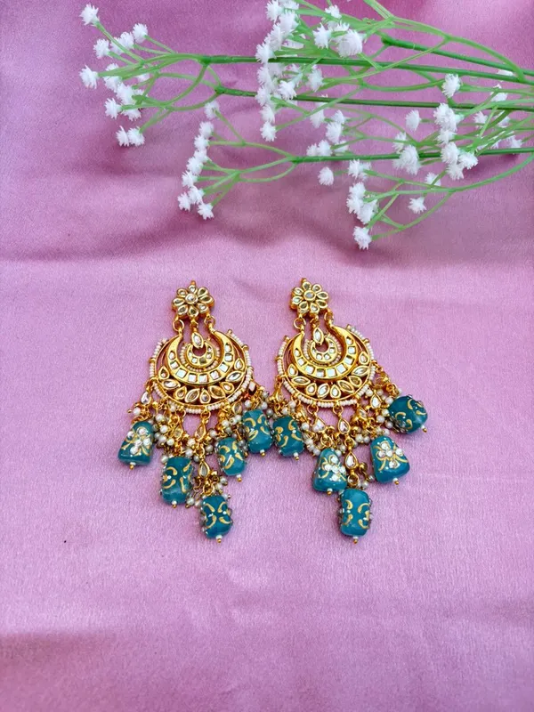Handcrafted_White_Meenakari_And_Kundan_Chandbali_Earrings