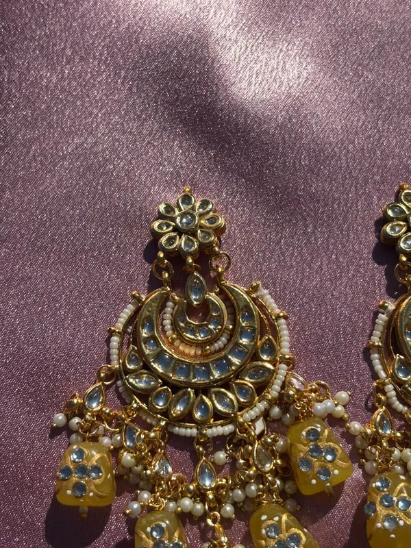 Gold_Tone_Kundan_Chandbali_Earrings_for_Women