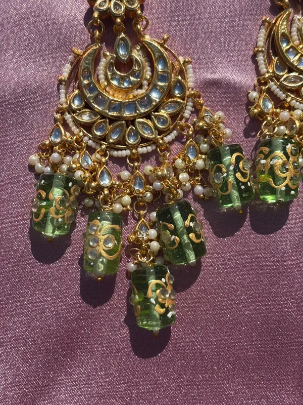 Handcrafted_White_Meenakari_And_Kundan_Chandbali_Earrings