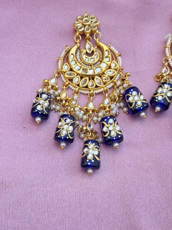 Handcrafted_White_Meenakari_And_Kundan_Chandbali_Earrings