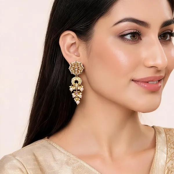 The_Meera_Floral_Kundan_Drop_Earrings