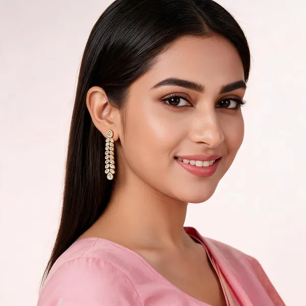 Elegant_Leaf-Pattern_Kundan_Drop_Earrings