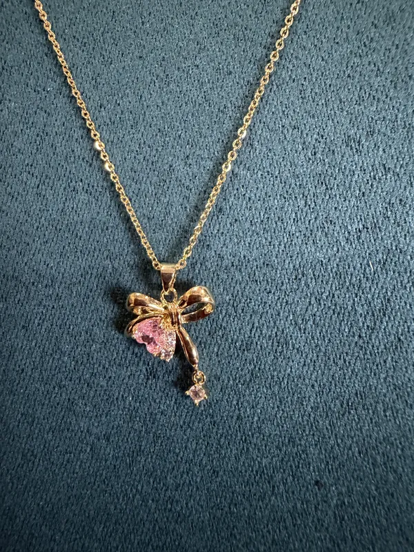 Gold_Stainless_Steel_Bow_Heart_Pendant_Necklace_For_Women