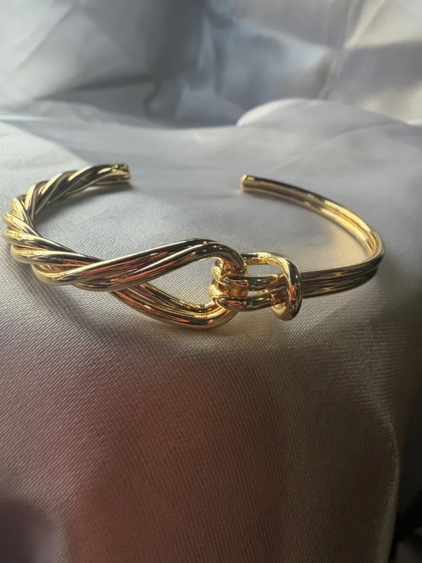 Gold_Stainless_Steel_Twisted_Knot_Cuff_Bangle_Bracelet_For_Women